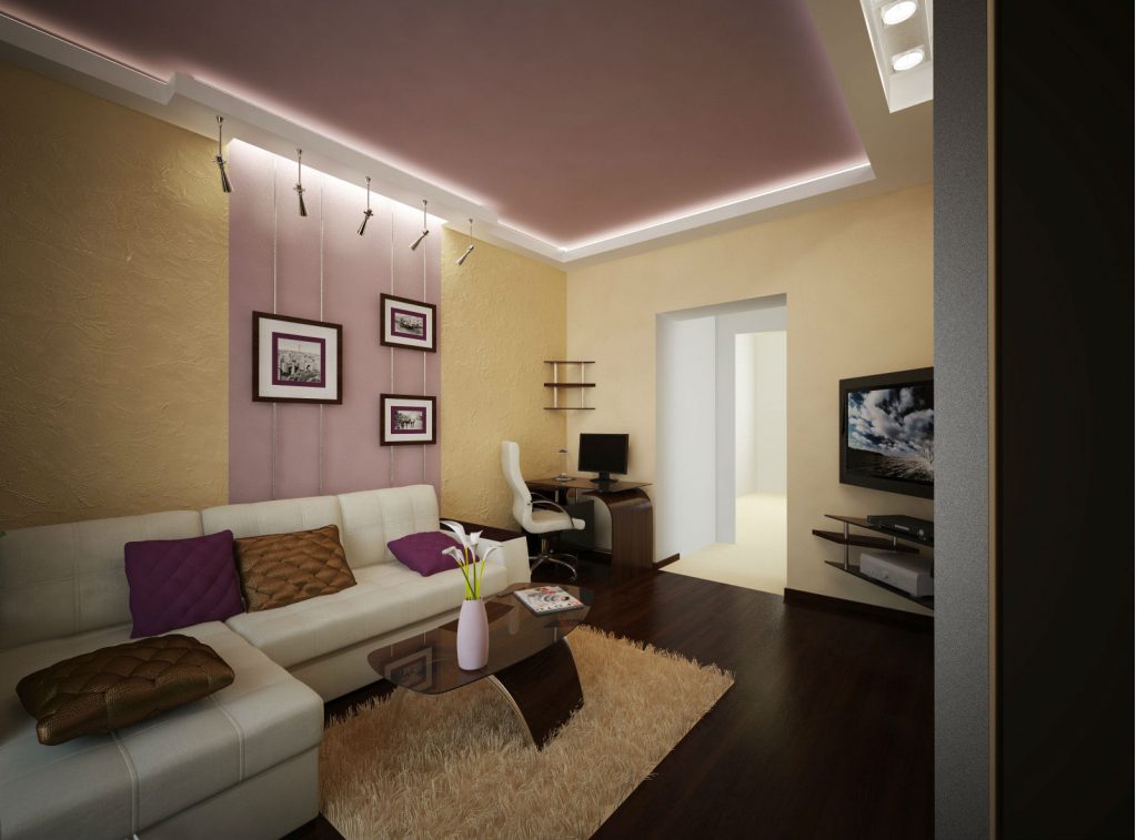 Combinación vertical de papel tapiz amarillo y rosa en la sala de estar