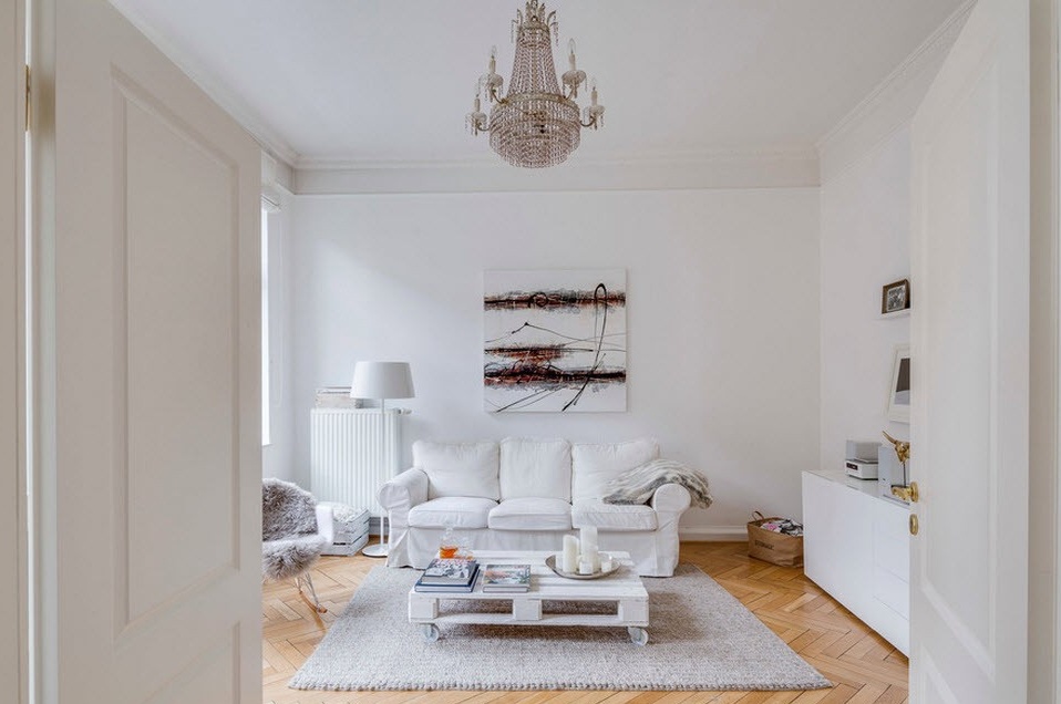 Obývacia izba v bielej farbe