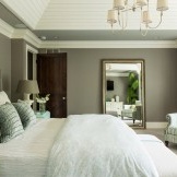 Gray walls in the bedroom