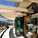 Moderne store balkonger