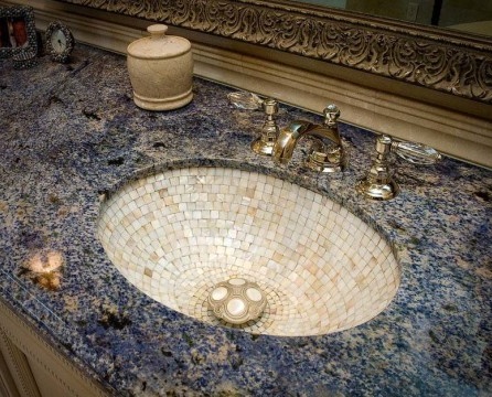 Mosaic in the interior: types, description and photo