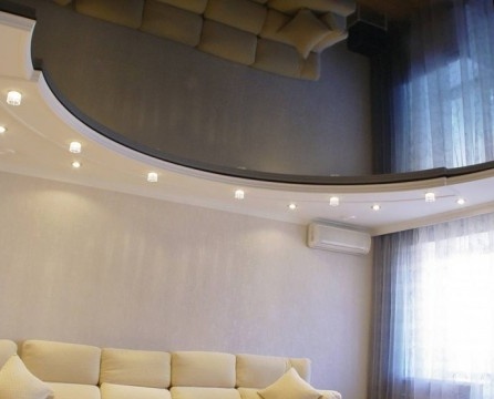 Plafond tendu noir