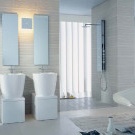 Šviesus vonios kambarys