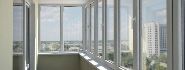 Options de vitrage pour loggias et balcons