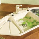 Funkcionalni umivaonik za kuhinju