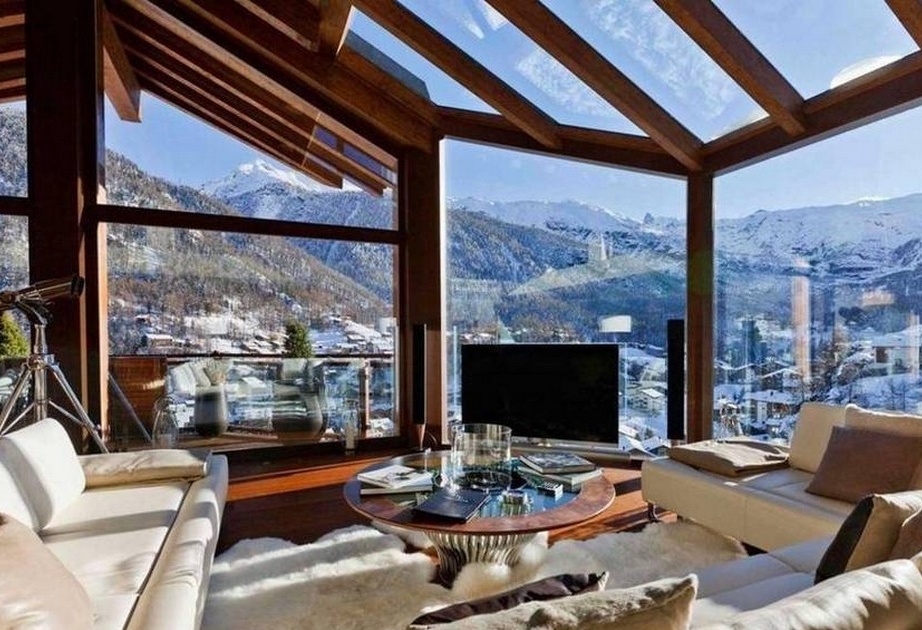 Conception de maison de style champêtre alpin