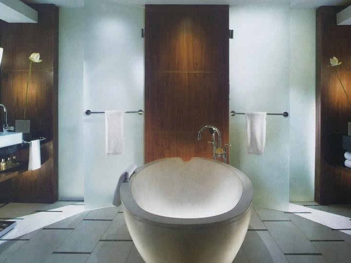 Minimalisme de salle de bain moderne