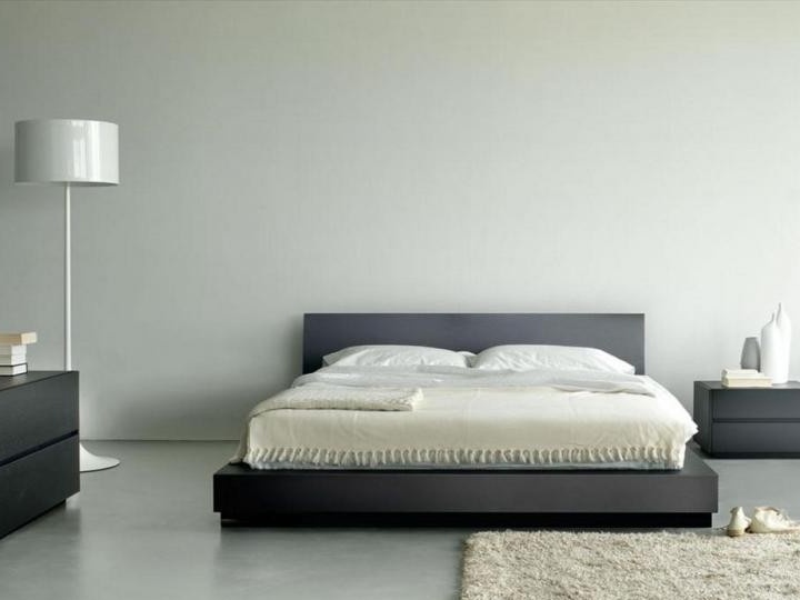 Bed in minimalistische stijl