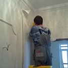 كيفية الغراء ورق الجدران