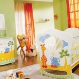 Habitación colorida para el bebé.