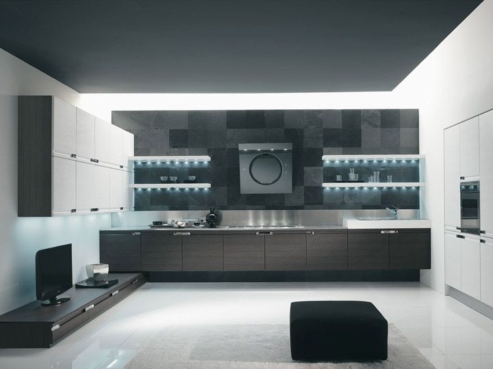 Augsto tehnoloģiju virtuves mēbeles
