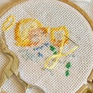 Embroidery in the interior: create a home coloring