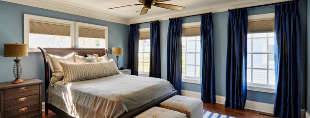 Blå soveromsdesign - blå farge i interiøret