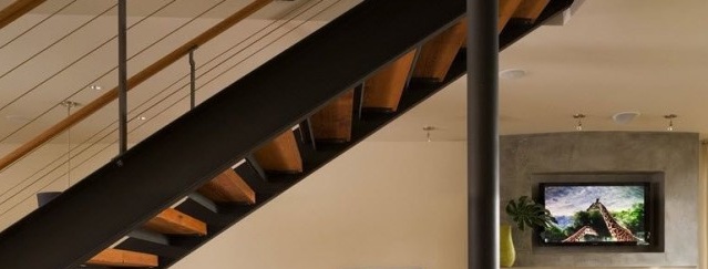 Escadas de metal estilo loft