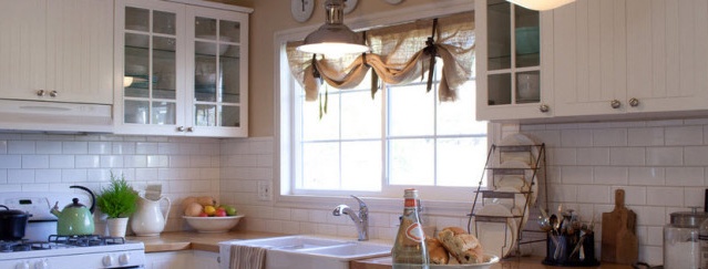 Design curtains for the kitchen
