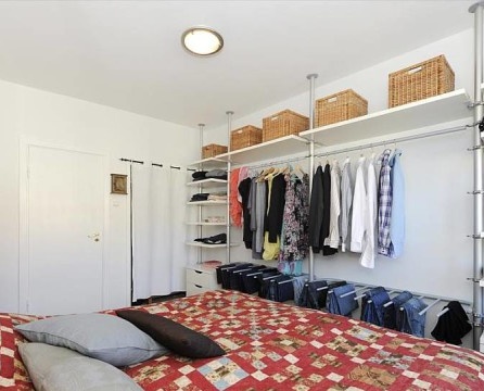 Wardrobe in the bedroom