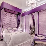 Purpurinis interjero ir miegamojo dizainas