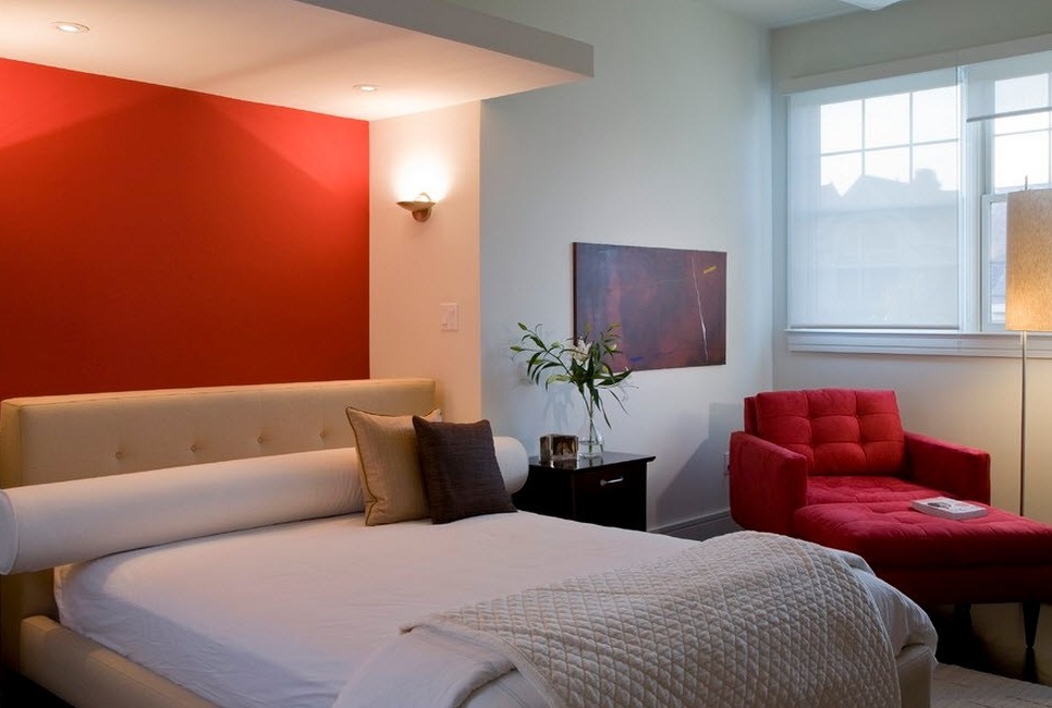 Illuminazione rossa della camera da letto