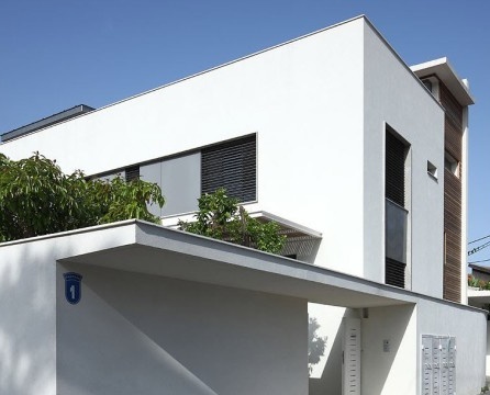 Progettazione della facciata della casa in stile moderno