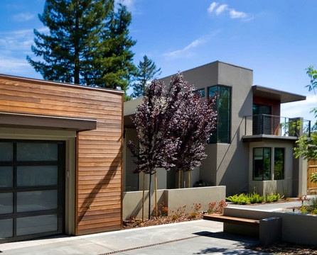 Casa amb garatge: modern i pràctic