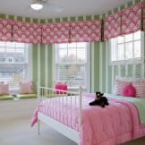The combination of pink and green revitalizes the children