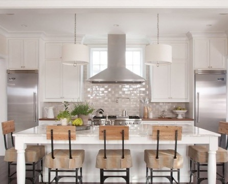 White fixtures in the kitchen