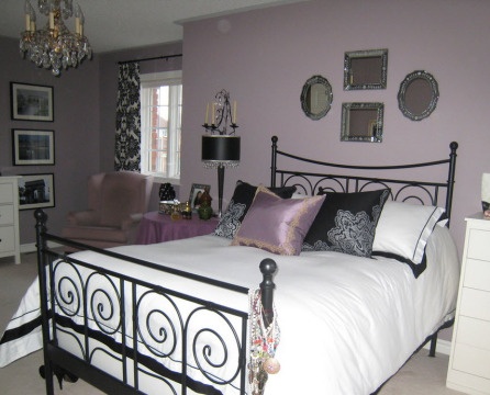 Purple palette for a bedroom