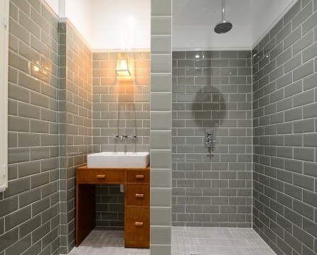 Diseño de cabina de ducha a ras de suelo