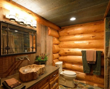 Τοίχοι με ξύλινα τοιχώματα στο μπάνιο