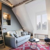 Interiér podkrovního bytu v Paříži