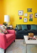 Interior groc de la sala d'estar