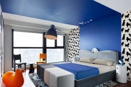 Design luminoso della camera da letto