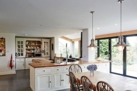 Design av ett kök-matsal i ett privat hushåll