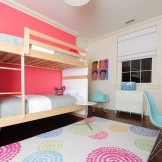 מיטת קומותיים בחדר הילדים