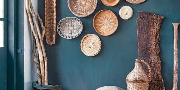 Unusual wall decor for country style