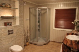 Cabina doccia con interni moderni