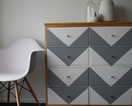 Stylish chest of drawers do-it-yourself