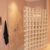 Wave-shaped glass block partition
