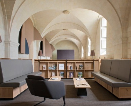 Modernes Kloster