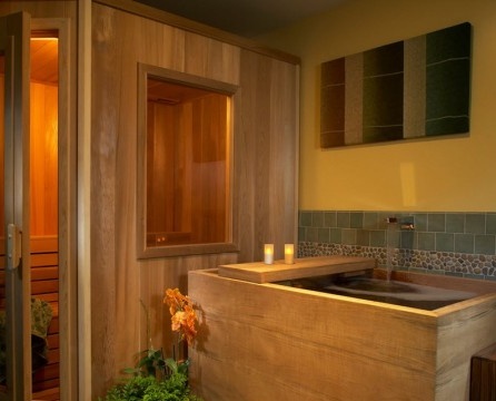 Jaukus rytietiško stiliaus vonios kambarys