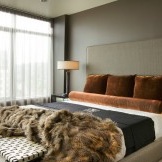 Fur bedspreads in the bedroom