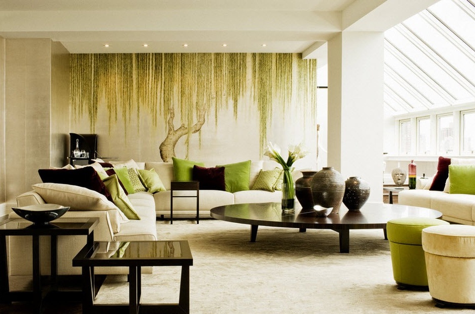 Zelené polštáře na pozadí foto tapety v obývacím pokoji