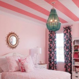 Vaaleanpunainen makuuhuone prinsessalle