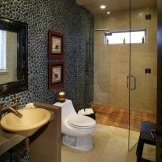Combined bathroom in oriental style
