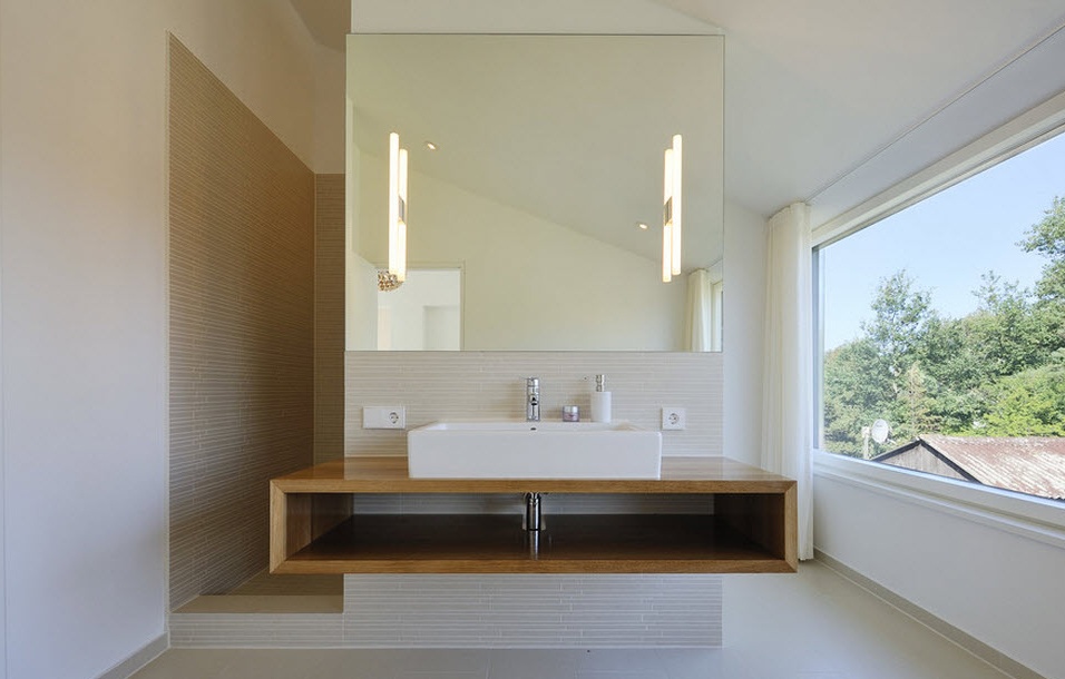Cantilever Hollow Sink Stand