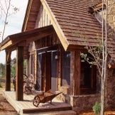 Rustic style exterior