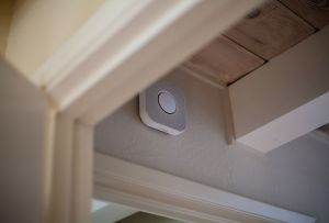 Funksjoner ved valg og installasjon av brannalarm i leiligheten