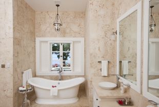 Decoupage στο μπάνιο (16 φωτογραφίες): όμορφες επιλογές σχεδιασμού
