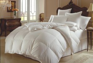 Comment choisir une couverture pour un adulte et un enfant: propriétés des matériaux