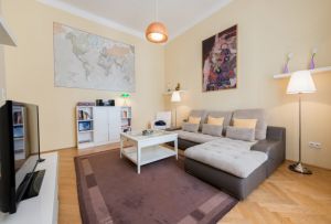 Et-værelses Khrushchev kan blive et behageligt hjem: fagfolk rådgiver (79 fotos)